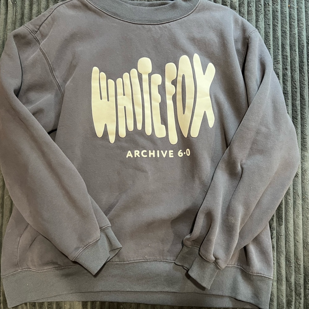 White Fox Boutique Gray Sweatshirt